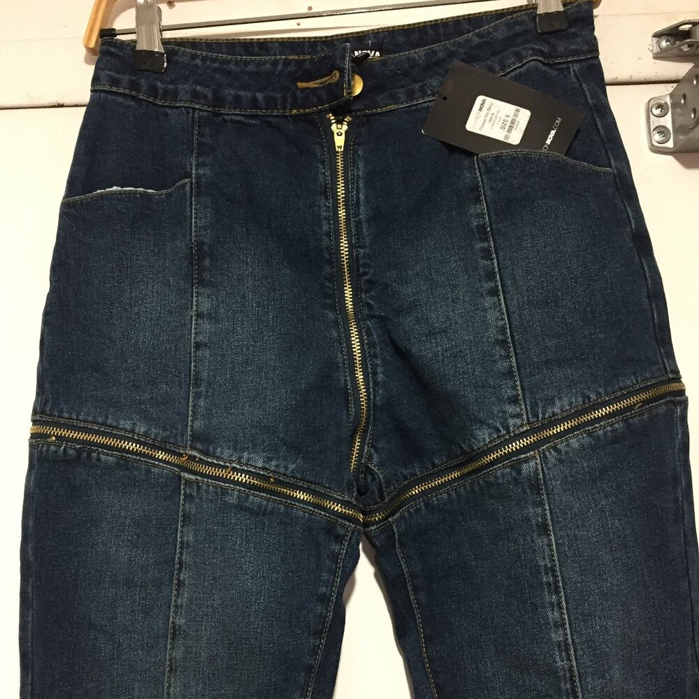 FASHION NOVA PLASE ME BABY JEANS SIZE 9